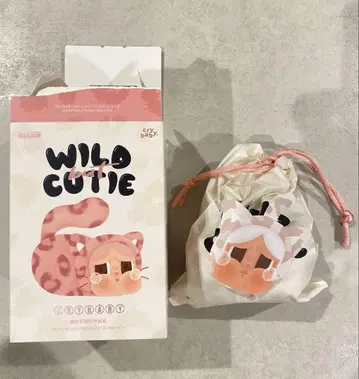 POPMART crybaby wild but cutie vanilla