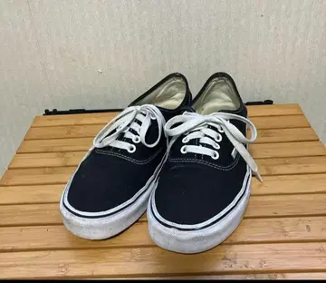 VANS 어센틱 25.5cm