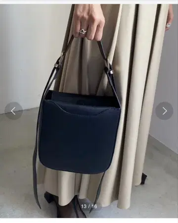 AMERI 2WAY LEATHER SQUARE BAG