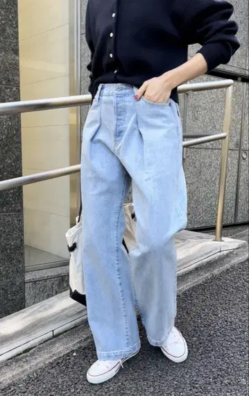 Spick & Span 5 1/2 LOOSE-LINE DENIM 26