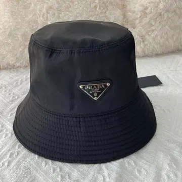 블랙 버킷햇