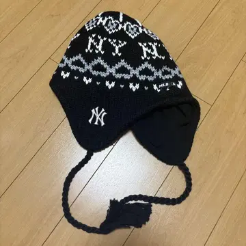 베이직 노르딕 이어플랩 미드 비니 MLB