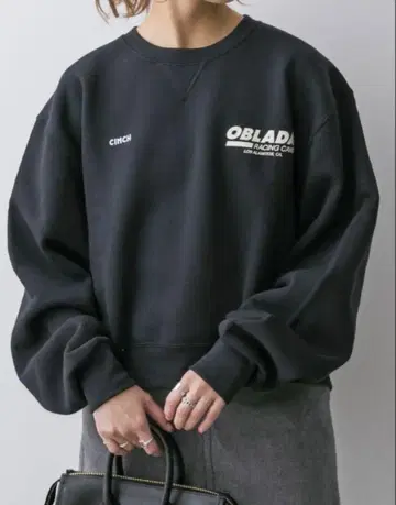 [ oblada 오브라다 ] REMAKE SWEAT 블랙 CINCH