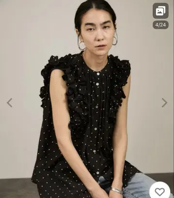 별주 side frill no sleeve blouse