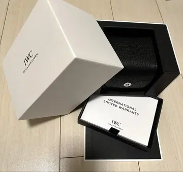 IWC 시계 케이스 가죽