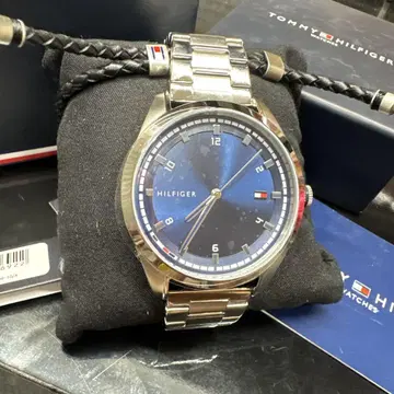 새상품 TOMMY HILFIGER GRIFFIN 쿼츠 손목시계