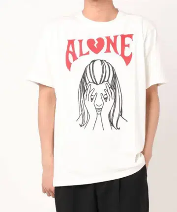 AZS TOKYO ALONE T셔츠 나카무라 레이아 오니시 후가 착용품