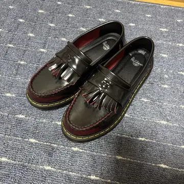 [새상품급] Dr.Martens ADRIAN 에이드리언 태슬 로퍼