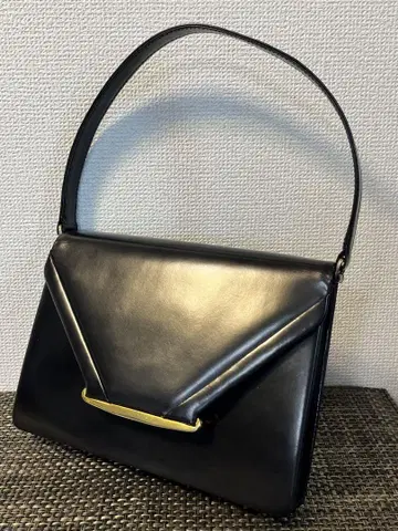 블랙 가죽 클러치백 새상품급