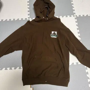 large 브라운 후드티