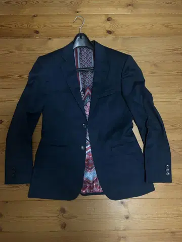새상품급 TED BAKER 네이비 테일러드 자켓 화려한 안감