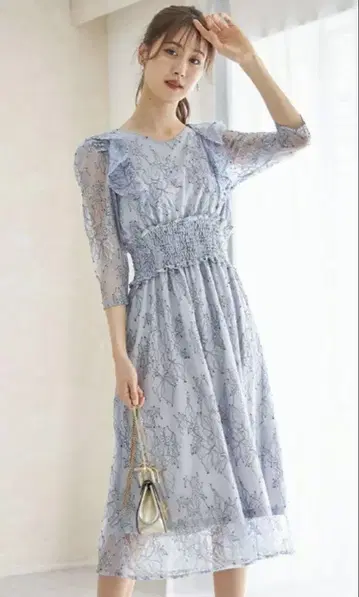 프릴 장식 허리 셔링 튤 레이스 원피스
