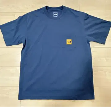 THE NORTH FACE 숏 슬리브 스퀘어 로고 포켓 티
