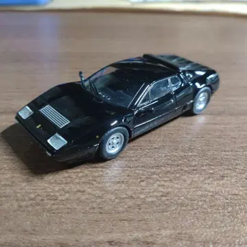 1/64 페라리 512BBi 블랙
