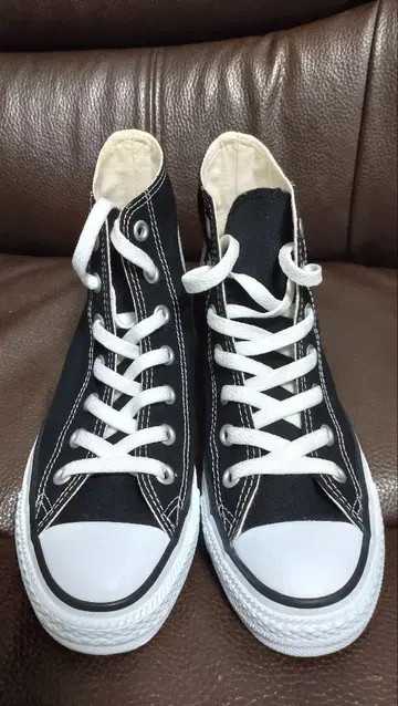 컨디션 최상 / 컨버스 Converse 하이컷 스니커즈 24cm 블랙