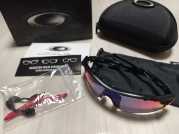OAKLEY RADAR LOCK PATH VENTED 매트 블랙 레드