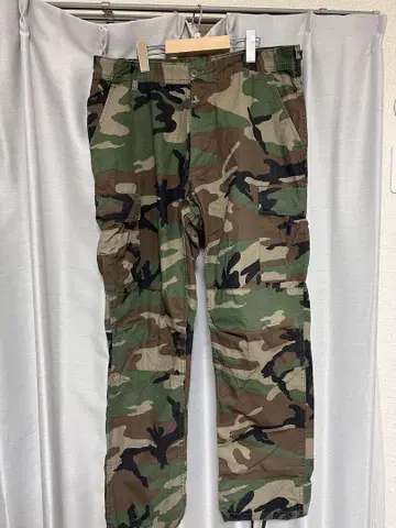 Rothco B.D.U. 카모플라쥬 카고 팬츠