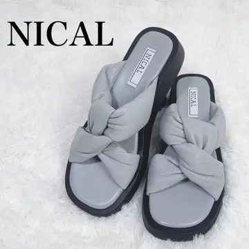 [ NICAL 니칼 ] 패디드 크로스 샌들 그레이 통굽 L 사이즈 히미코