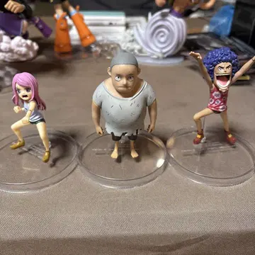 원피스 제일복권 F상 어린 시절 미니 피규어