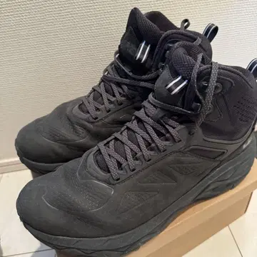 HOKA 호카오네오네 CHALLENGER MID GTX