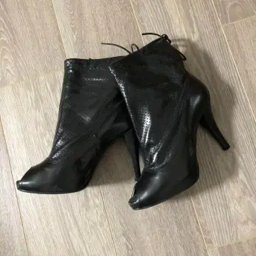 더 퍼스트 펀칭 부츠 오픈토 블랙 23.5cm 부츠 샌들