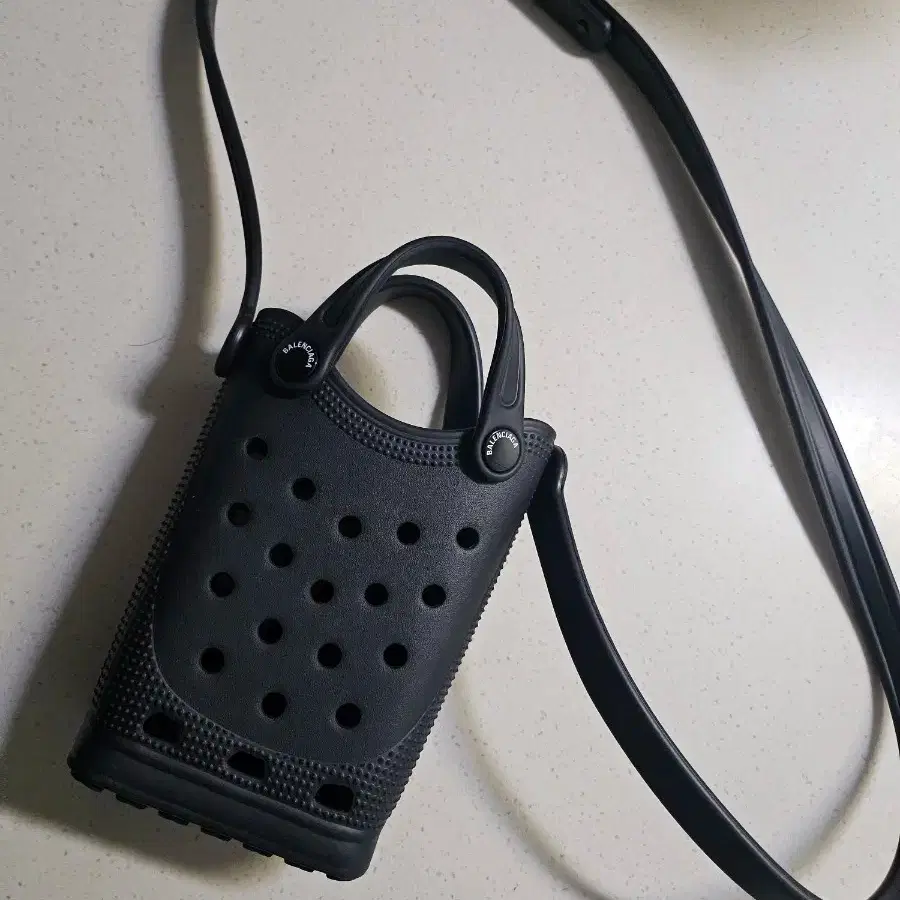 BALENCIAGA 발렌시아가 Balenciaga x Crocs Rubber Strap Phone