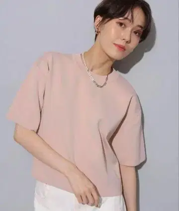 아르페쥬 스토리 크롭 니트 풀오버 티셔츠