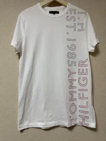 TOMMY HILFIGER 화이트 T셔츠