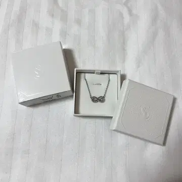 스와로브스키 인피니티 목걸이