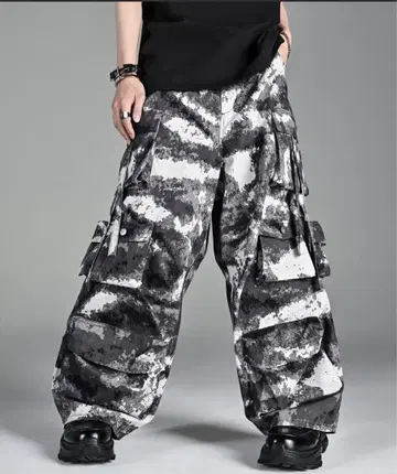 parachute cargo pants / 파라슈트 카고 팬츠 M 사이즈