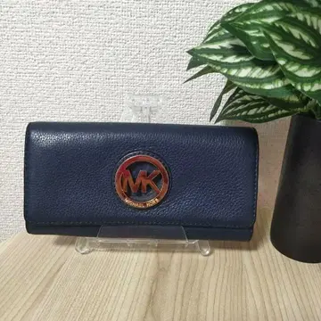 Michael Kors 네이비 장지갑