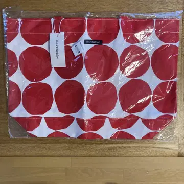 marimekko 빨간색 도트 토트백