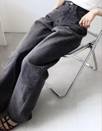 오로라 큐빅 스트레이트 데님 그레이 S 사이즈