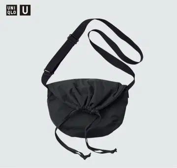 택 포함 미사용 새상품 유니클로 U 드로우 스트링 백 (스몰) 블랙
