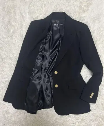 [컨디션 최상] ZARA 자라 테일러드 자켓 골드 버튼 L 사이즈 블랙