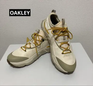 미사용 새상품 OAKLEY LIGHT SHIELD 스니커즈 29cm