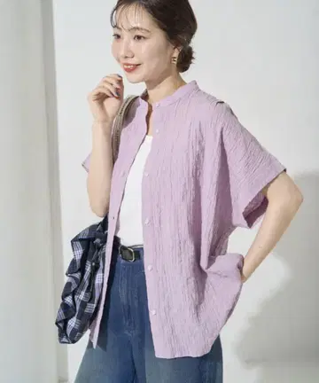 새상품급! 프릭스스토어 내추럴 뽀글뽀글 프렌치 슬리브 블라우스