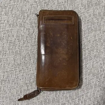 CORBO. 가죽 장지갑 브라운