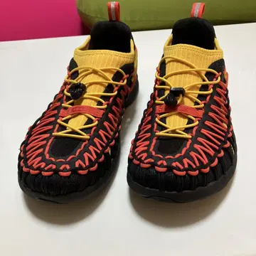 keen 샌들