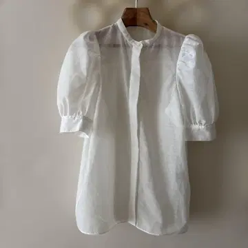 uncrave 시어 컬 마이어 볼륨 슬리브 블라우스 화이트 1