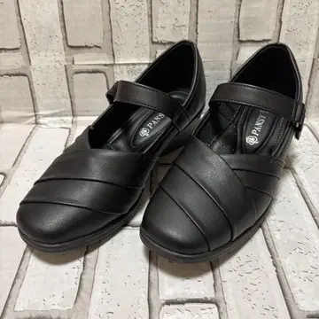 미사용 새상품 PANSY 블랙 스트랩 컴포트 펌프스 22.5