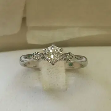 플라티나900 다이아몬드 반지 C331