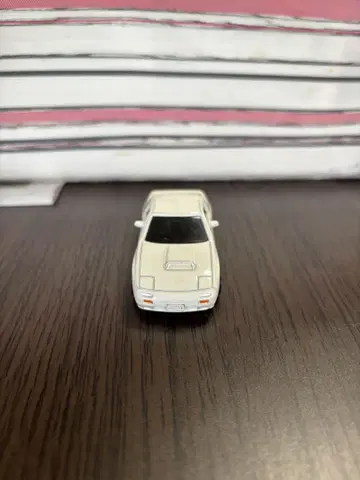토미카 이니셜 D 레드 선즈 타카하시 료스케 마쓰다 RX-7 FC 사반나