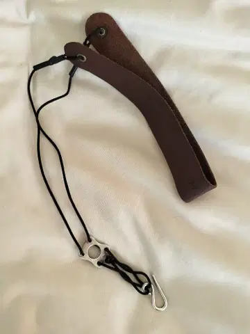 고츠 색소폰 스트랩