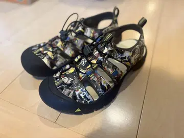 [한정판] KEEN NEWPORT RETRO GRAVITYFREE