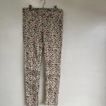 어스 뮤직 앤 에콜로지 x 리버티 스트레치 팬츠