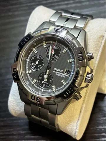 단종 모델 SEIKO 크로노그래프 시계 다이버 티타늄 7T62