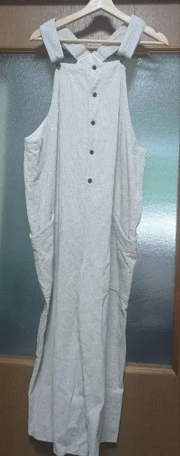 이스타일에 아이보리 코듀로이 오버롤