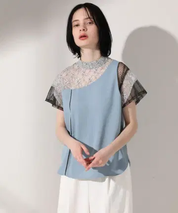 UNITED TOKYO 아시메 컷 레이스 반팔 블라우스