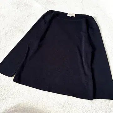 [새상품급] Trussardi 트루사르디 블랙 긴팔 니트 42